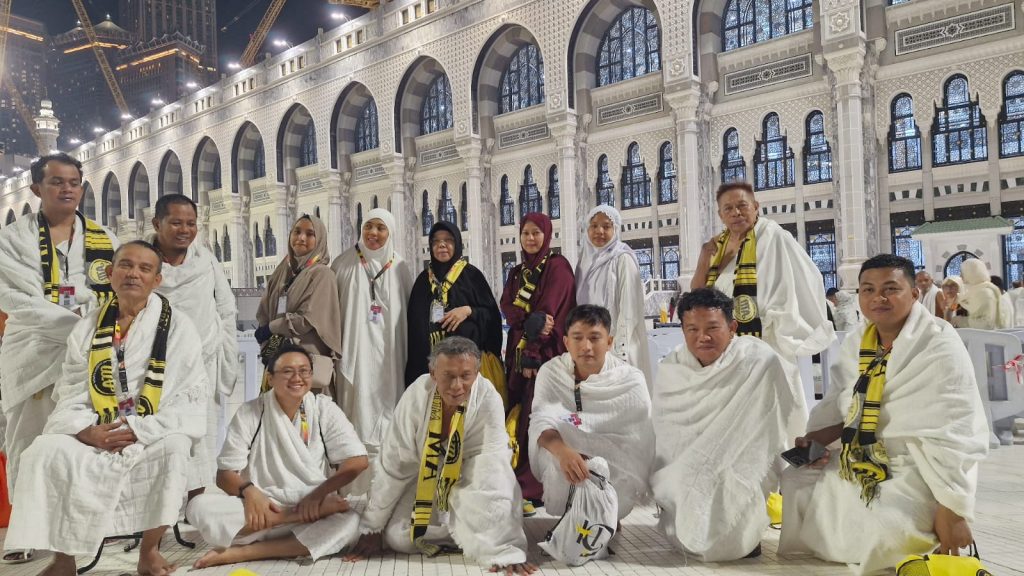 Paket Promo Umroh Plus Dubai 2026 – 2027